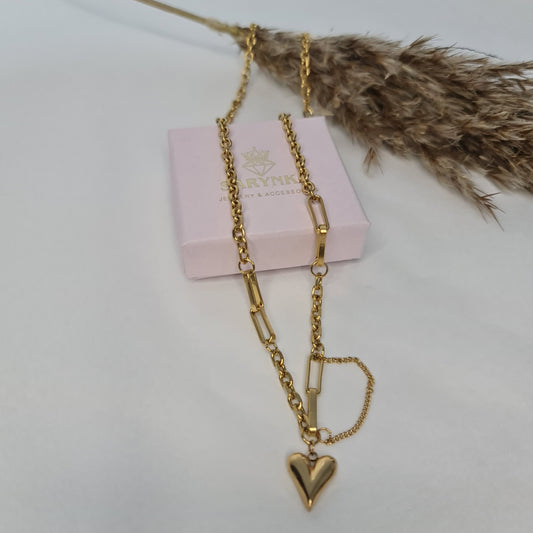 CHLOE || Heart necklace