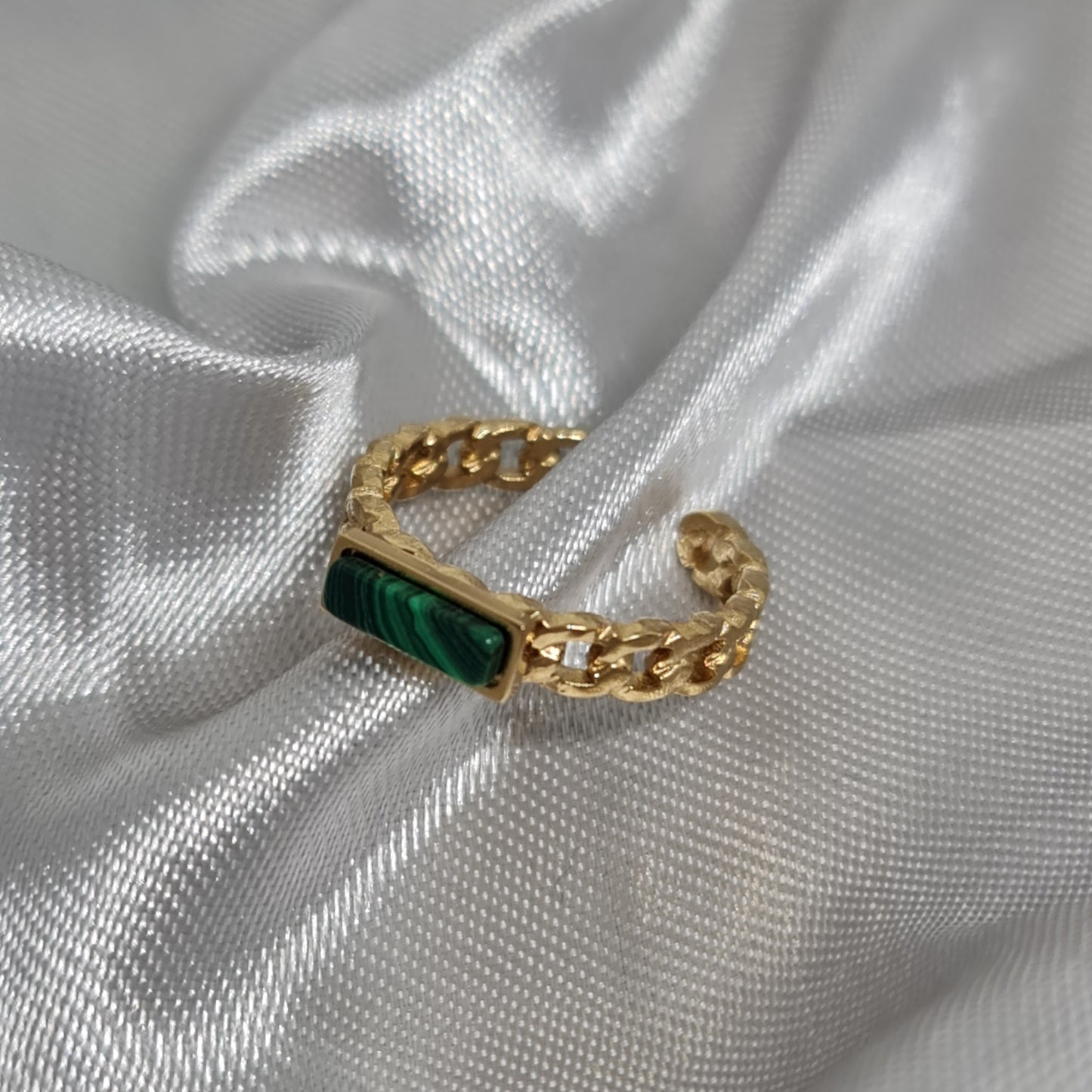 MILANI|| baguette ring