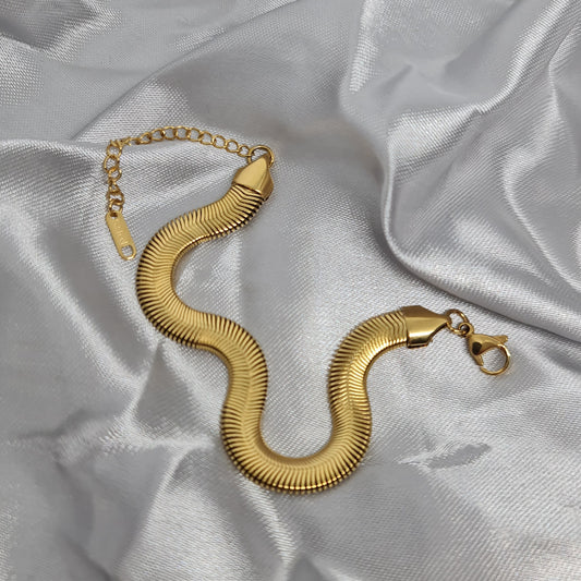 SALMA || Snake Bracelet