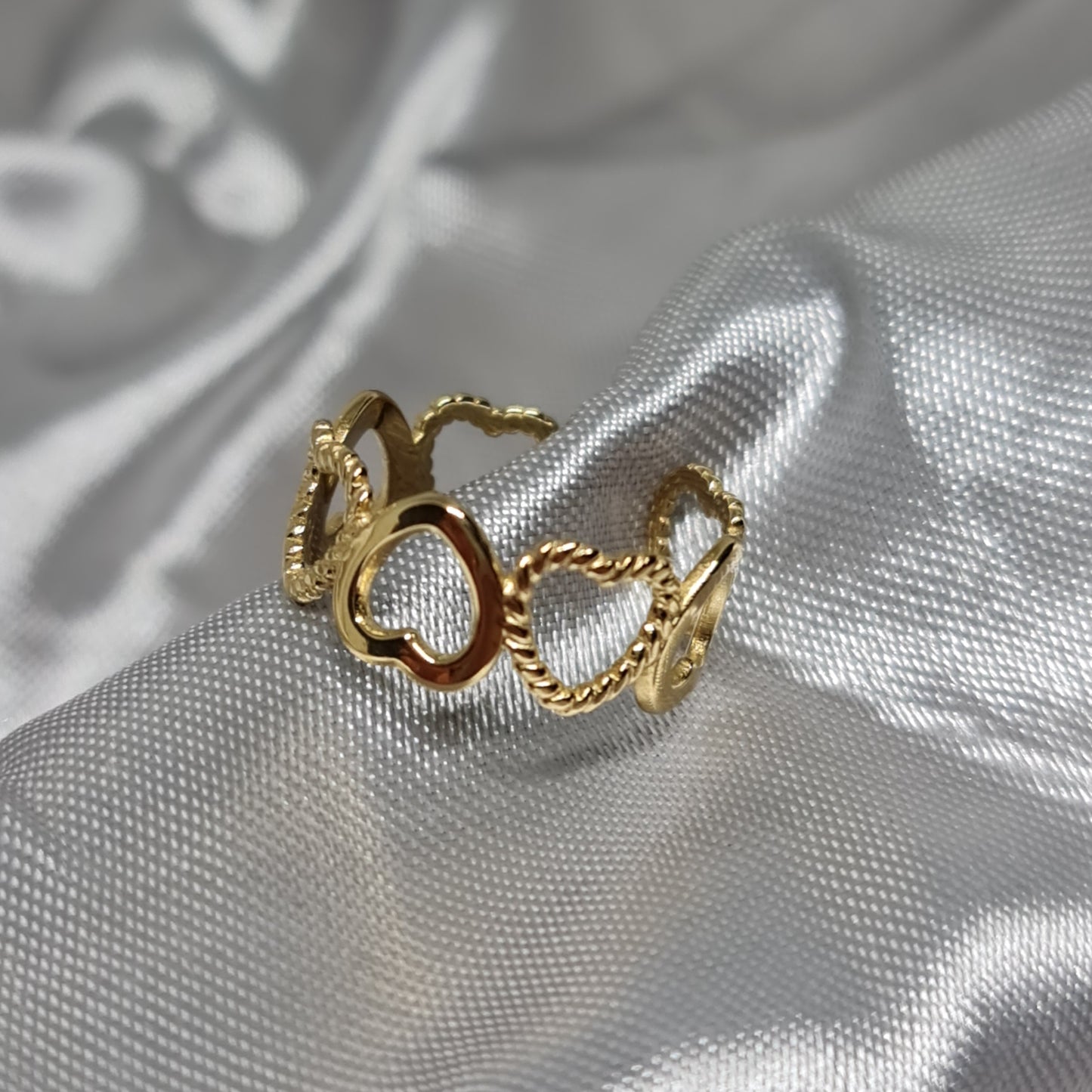 LUCIL || Hearts ring